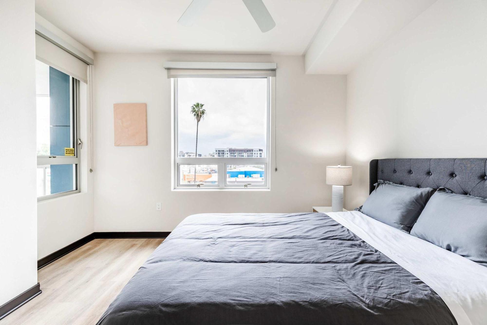 Chic 2br Retreat In The Heart Of Weho * Los Angeles